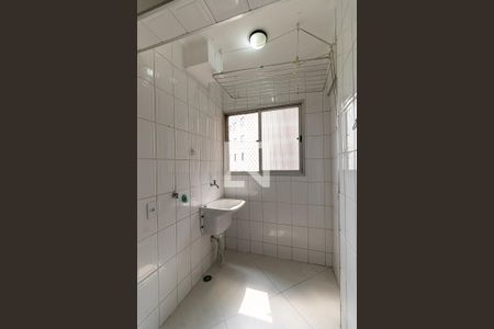 Apartamento à venda com 62m², 3 quartos e 1 vaga Apartamento à venda com 62m², 3 quartos e 1 vagaLavanderia