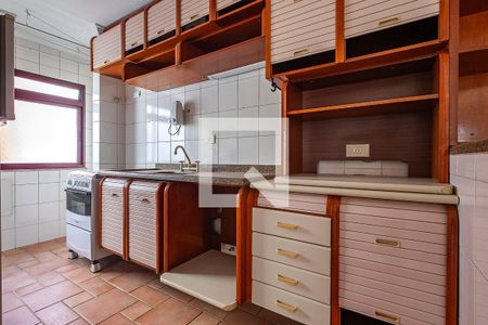 Apartamento para alugar com 56m², 2 quartos e 2 vagas Apartamento para alugar com 56m², 2 quartos e 2 vagasCozinha