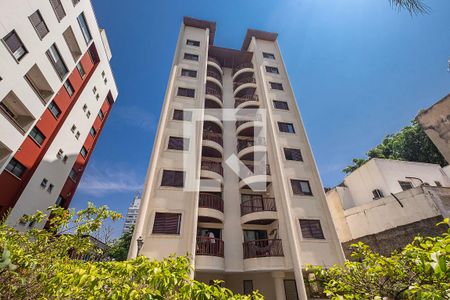 Apartamento para alugar com 56m², 2 quartos e 2 vagas Apartamento para alugar com 56m², 2 quartos e 2 vagasFachada