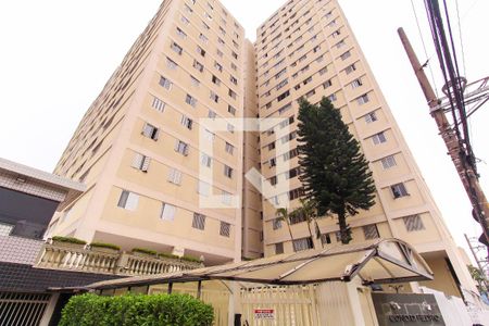 Apartamento para alugar com 62m², 2 quartos e sem vaga Apartamento para alugar com 62m², 2 quartos e sem vagaFachada