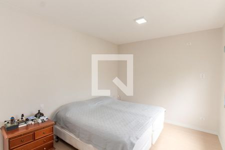 Casa à venda com 280m², 4 quartos e 2 vagasSuíte 2  