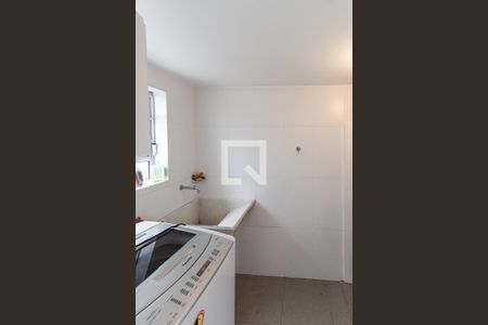 Casa à venda com 280m², 4 quartos e 2 vagasÁrea de Serviço