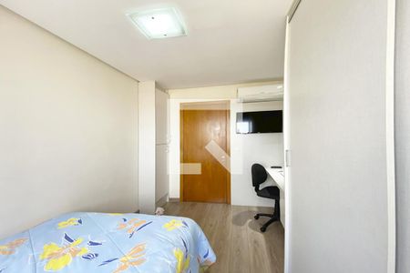 Apartamento à venda com 96m², 3 quartos e 1 vagaQuarto 2