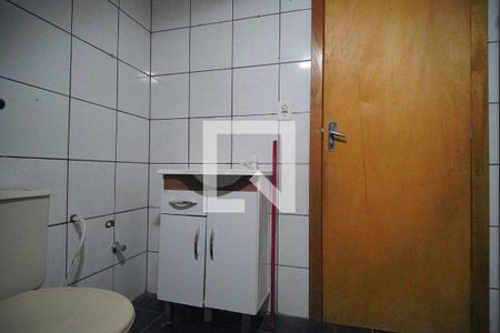 Casa para alugar com 90m², 3 quartos e 1 vaga Casa para alugar com 90m², 3 quartos e 1 vagaBanheiro