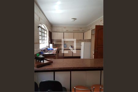 Casa à venda com 3 quartos, 310m² em Vila Alexandria, São Paulo