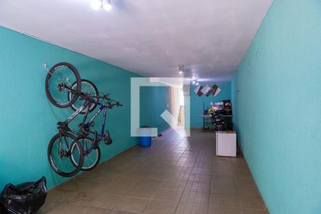 Casa à venda com 230m², 2 quartos e 4 vagasGaragem