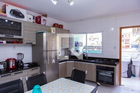 Casa à venda com 230m², 2 quartos e 4 vagasCozinha