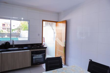 Casa à venda com 230m², 2 quartos e 4 vagasCozinha