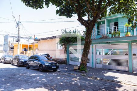 Casa à venda com 230m², 2 quartos e 4 vagasFachada