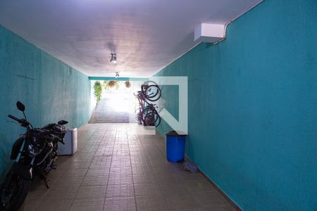 Casa à venda com 230m², 2 quartos e 4 vagasGaragem