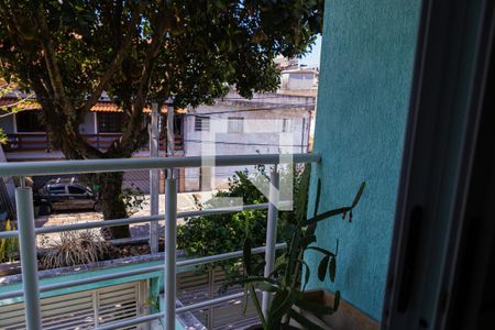 Casa à venda com 230m², 2 quartos e 4 vagasSuíte