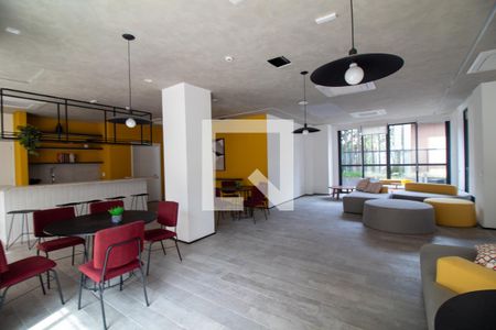 Apartamento para alugar com 28m², 1 quarto e sem vagaÁrea comum - Salão de Festas