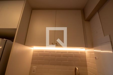 Apartamento para alugar com 28m², 1 quarto e sem vagaÁrea de Serviço - Armarios