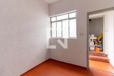 Apartamento para alugar com 81m², 2 quartos e sem vagaCozinha