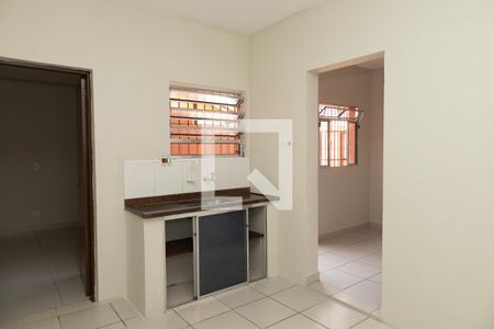 Casa para alugar com 75m², 2 quartos e 1 vaga Casa para alugar com 75m², 2 quartos e 1 vagaCozinha