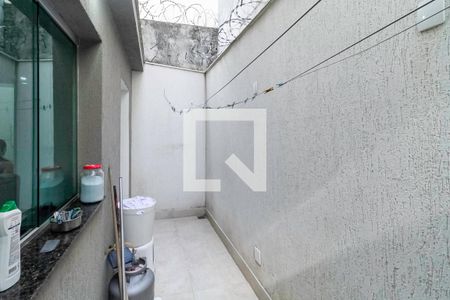 Casa à venda com 320m², 3 quartos e 5 vagas Casa à venda com 320m², 3 quartos e 5 vagasÁrea externa