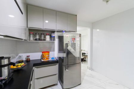 Casa à venda com 320m², 3 quartos e 5 vagas Casa à venda com 320m², 3 quartos e 5 vagasCozinha