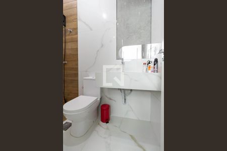 Casa à venda com 320m², 3 quartos e 5 vagas Casa à venda com 320m², 3 quartos e 5 vagasBanheiro social 1
