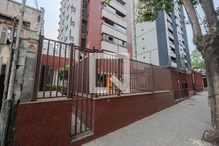 Apartamento para alugar com 69m², 2 quartos e 1 vagaFachada