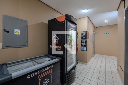 Apartamento para alugar com 69m², 2 quartos e 1 vagaÁrea comum