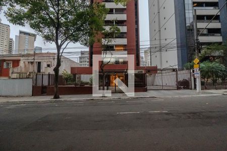 Apartamento para alugar com 69m², 2 quartos e 1 vagaFachada