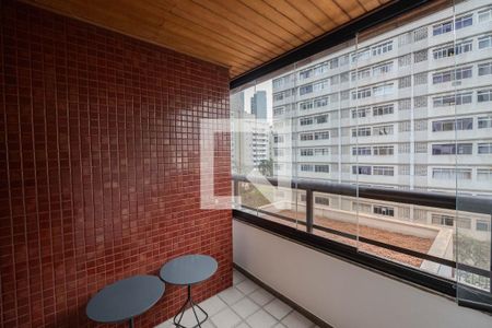 Apartamento para alugar com 69m², 2 quartos e 1 vagaSacada