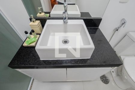 Apartamento para alugar com 69m², 2 quartos e 1 vagaBanheiro