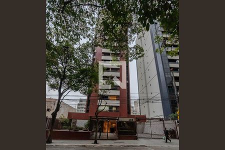 Apartamento para alugar com 69m², 2 quartos e 1 vagaFachada