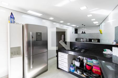 Casa à venda com 380m², 4 quartos e 6 vagasCozinha