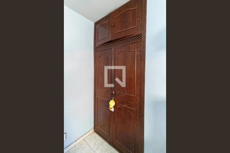 Casa à venda com 380m², 4 quartos e 6 vagasQuarto 3