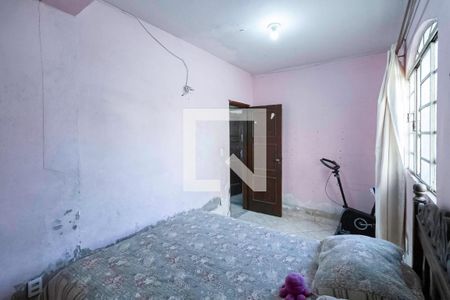 Casa à venda com 380m², 4 quartos e 6 vagasQuarto 4