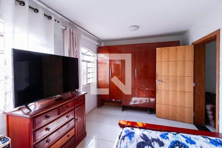 Casa à venda com 380m², 4 quartos e 6 vagasQuarto 2