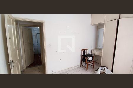 Quarto 2 de casa para alugar com 3 quartos, 250m² em Vila Sonia, São Paulo