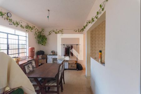 Casa à venda com 284m², 3 quartos e 2 vagasCopa