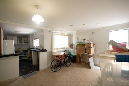 Casa à venda com 319m², 7 quartos e 5 vagas Casa à venda com 319m², 7 quartos e 5 vagasSala 4