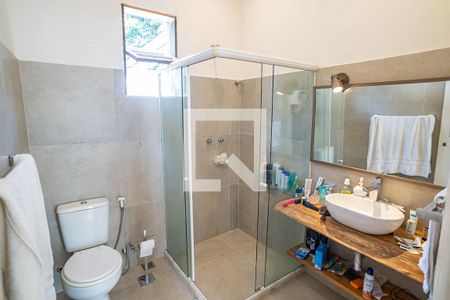 Casa para alugar com 300m², 4 quartos e 6 vagasBanheiro casa 2