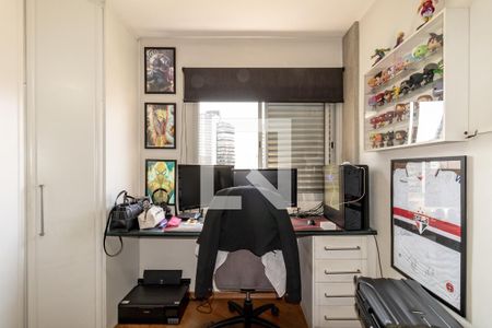 Apartamento para alugar com 220m², 3 quartos e 2 vagasQuarto 3