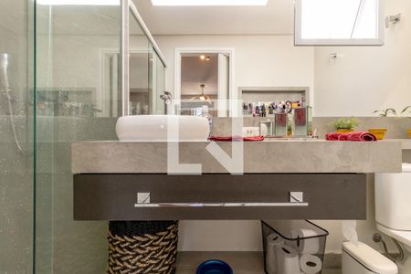 Apartamento para alugar com 220m², 3 quartos e 2 vagasBanheiro do Quarto 1