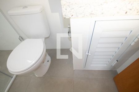 Banheiro de apartamento para alugar com 2 quartos, 44m² em Vila Maria, São Paulo