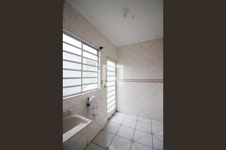 Casa à venda com 240m², 3 quartos e 4 vagasÁrea de Serviço