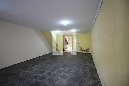 Casa à venda com 240m², 3 quartos e 4 vagasGaragem