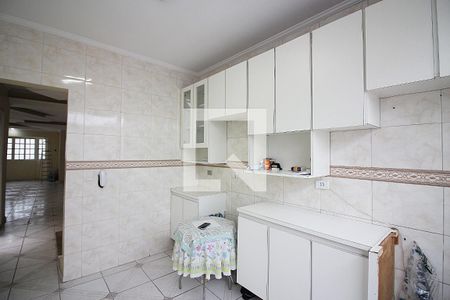 Casa à venda com 240m², 3 quartos e 4 vagasCozinha 