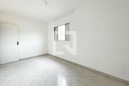 Casa à venda com 120m², 4 quartos e 3 vagasQuarto 2