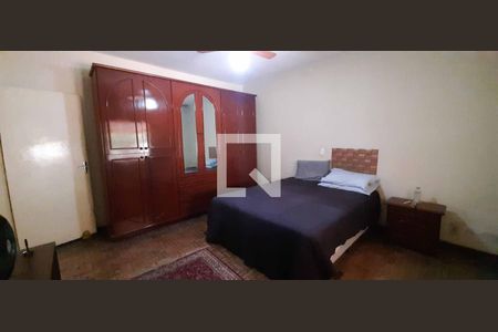 Casa à venda com 400m², 3 quartos e 4 vagas Casa à venda com 400m², 3 quartos e 4 vagasQuarto 3