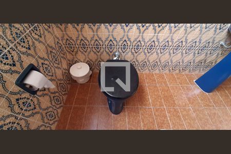 Casa à venda com 400m², 3 quartos e 4 vagas Casa à venda com 400m², 3 quartos e 4 vagasBanheiro 1