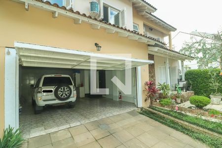 Casa à venda com 360m², 4 quartos e 3 vagasFachada