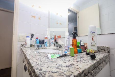 Apartamento à venda com 142m², 4 quartos e 3 vagasBanheiro 2