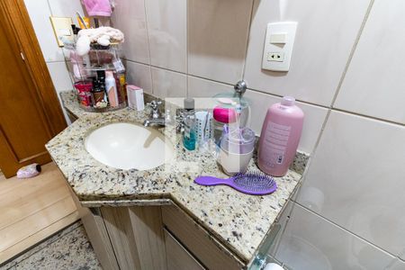 Casa à venda com 149m², 3 quartos e 2 vagas Casa à venda com 149m², 3 quartos e 2 vagasBanheiro da Suíte 3