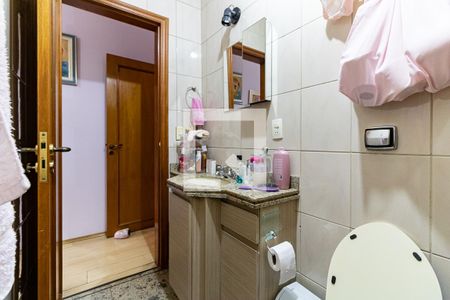 Casa à venda com 149m², 3 quartos e 2 vagas Casa à venda com 149m², 3 quartos e 2 vagasBanheiro da Suíte 3