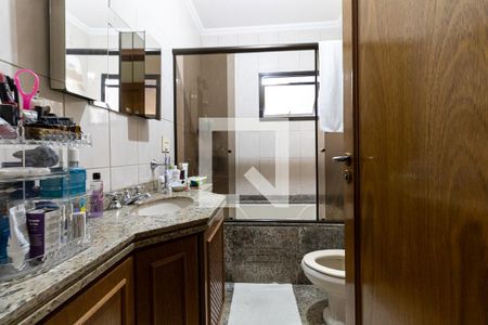 Casa à venda com 149m², 3 quartos e 2 vagas Casa à venda com 149m², 3 quartos e 2 vagasBanheiro da Suíte 1